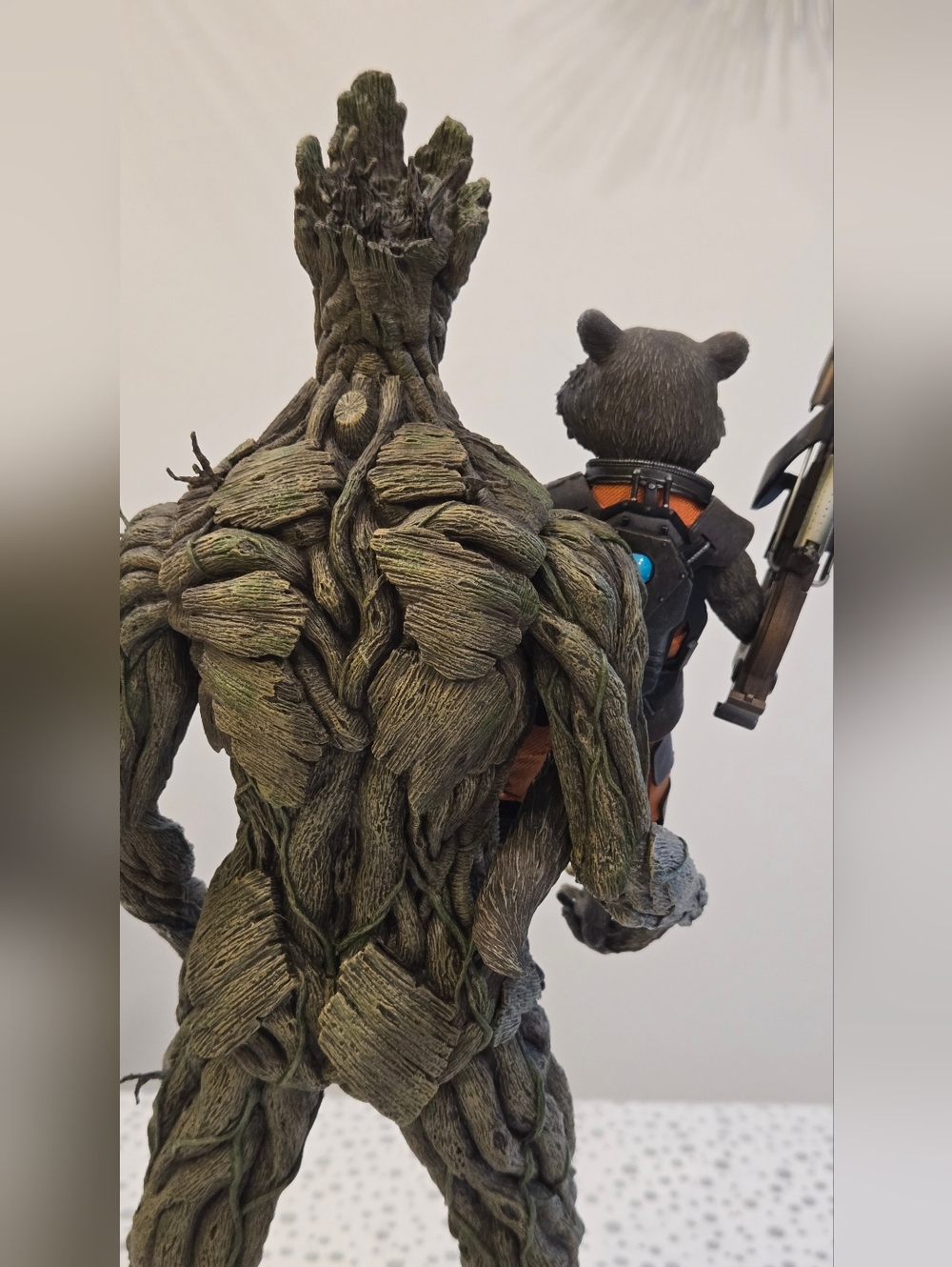 Sideshow Exclusive - Rocket & Groot - Picture 6 of 16